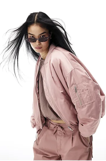 جاكيت ريفر آيلاند زهري بسحاب