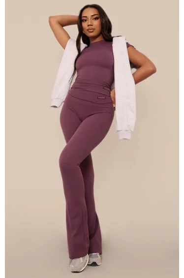 توب بريتي ليتل ثينق بنفسجي بأكمام قصيرة - طويلات القامة