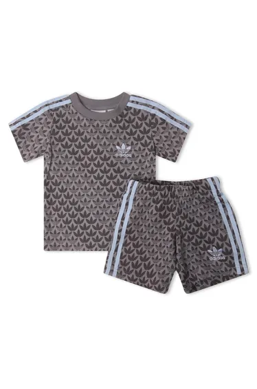 Boy's adidas Originals Juniors T-Shirt and Short Set in Grey