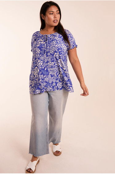 Curve Shirred Sleeve Tie Front Top