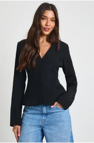 بليزر بوهو أسود بطول الخصر