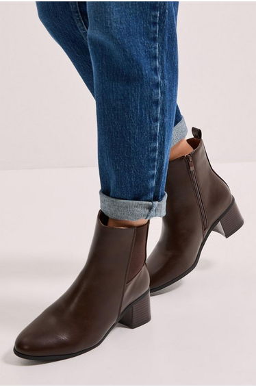Wide Fit Maias Block Heel Chelsea Boots