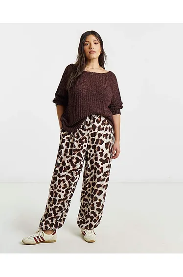 Tape Yarn Slouchy Jumper