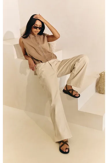 Beige Zip Up Utility Gilet