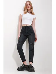 Women's Black High Waist Pocket Mom Jeans - 2