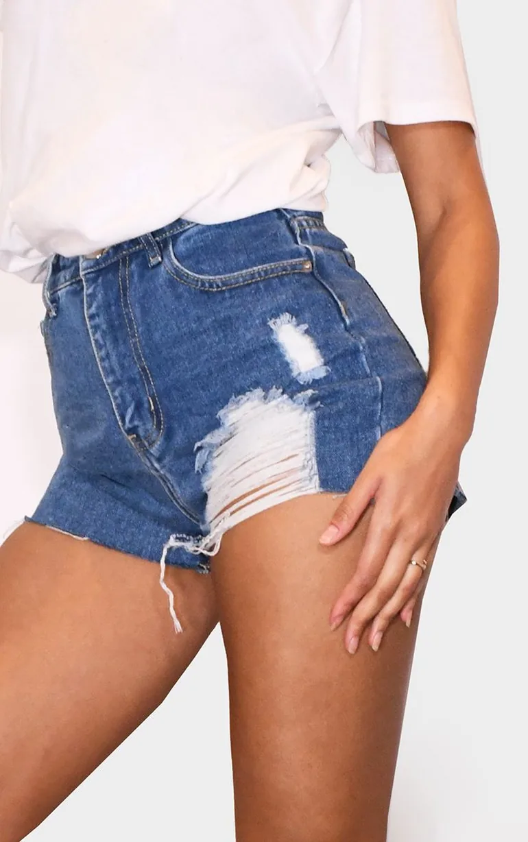 PRETTYLITTLETHING Mid Blue Wash Distressed Denim Mom Shorts - 4