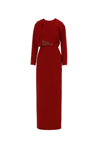 فستان طويل بكسرات لون أحمر