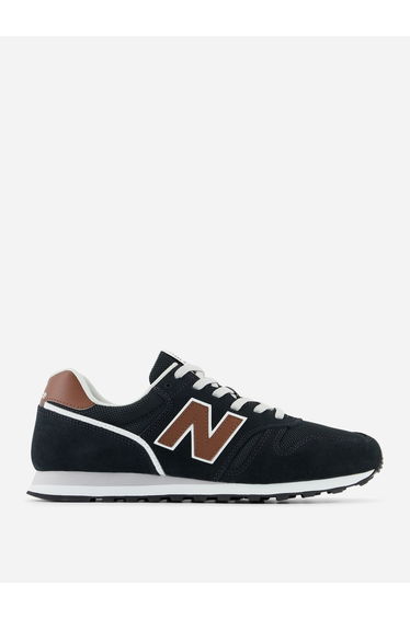 373 Sneakers