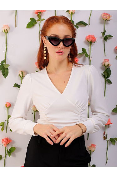 Women White Fitted Crop Top with V Neck