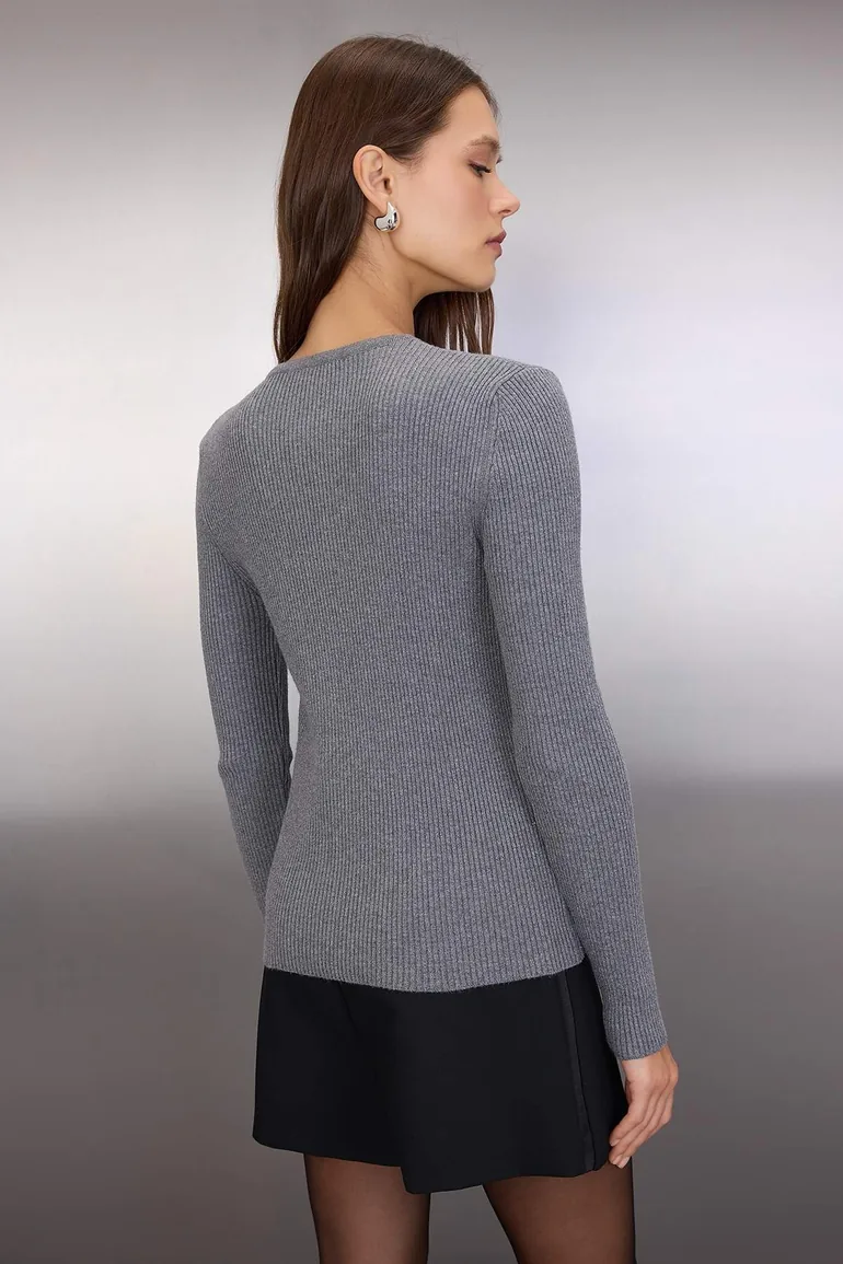 Anthracite Premium/Special Yarn Fitted/Body-Sit Accessory Detailed Knitwear Cardigan - 3