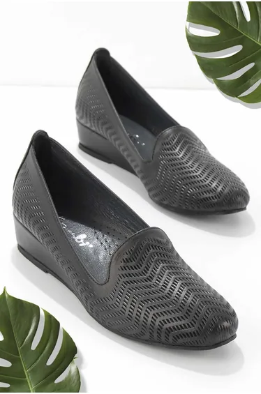 Black Genuine Leather Women's Wedge Heel Shoes