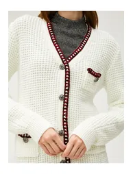 Melis Ağazat X - Button Detailed V-neck Knitted Cardigan with Pockets. - 4