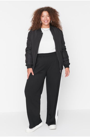 Black Elastic Waist Strip Detail Wide Leg Knitted Trousers
