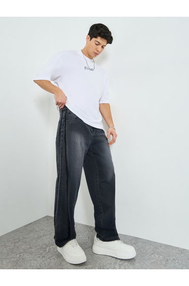 Men Oversized Panelled Washed Jeans