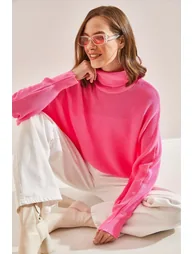 Women's Turtleneck Knitwear Sweater - 6