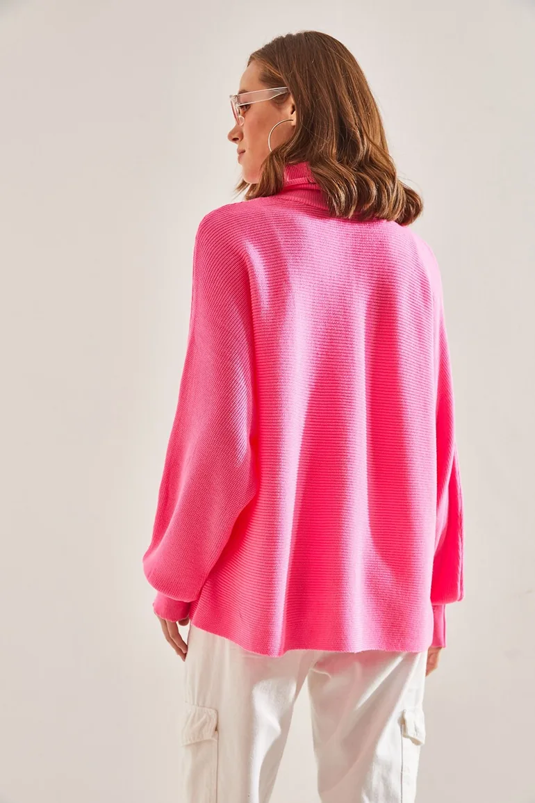 Women's Turtleneck Knitwear Sweater - 1