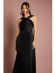 فستان ماكسي ساتان بتصميم ملتف بياقة هالتر - 3