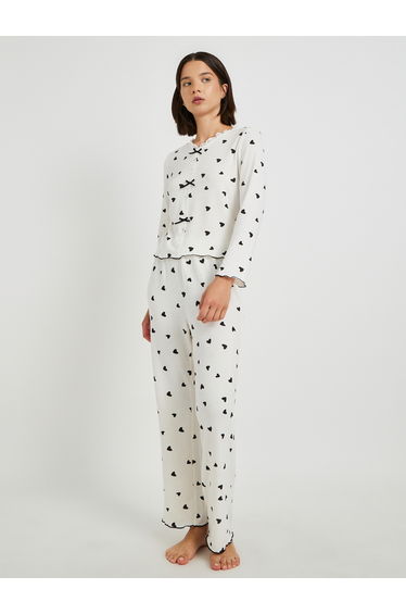 Printed Long Sleeve T-Shirt with Bow Detail and Pyjama Set