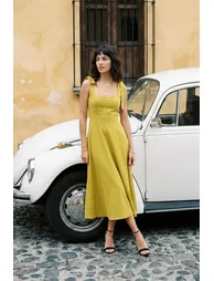 فستان تخرج/سهرة ميدي بتصميم بشكل A بربطة بحمالات رفيعة لون أخضر - 1