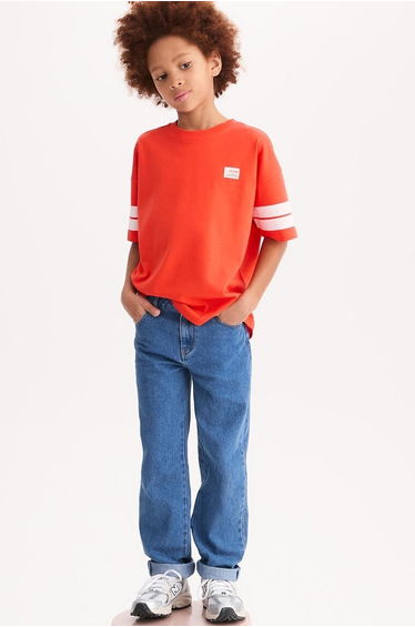 Straight Jeans