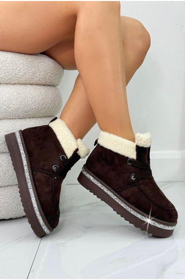 Lemonade Crystal Luxe Lodge Faux Fur Lined Boots Brown