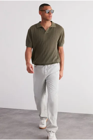 Khaki Men's Relaxed Limited Edition Short Sleeve Polo Neck Knitwear T-shirt