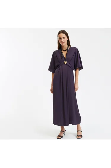 Flared Maxi Dress with V-Neck and Elbow-Length Sleeves