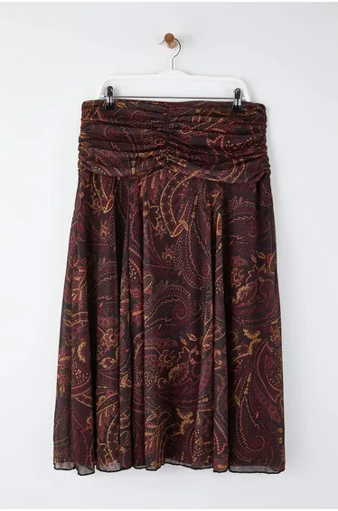 تنورة ميدي بقصة مستقيمة - للمقاسات الكبيرة