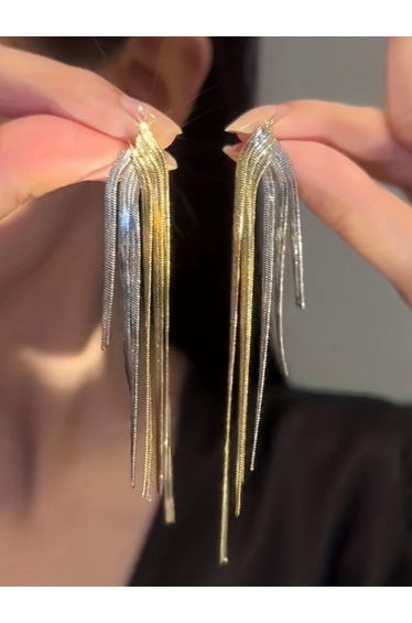 Contrast Tassel Earrings