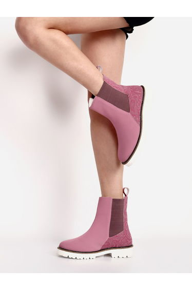 Pink Comfortable Lightweight Printed Boots