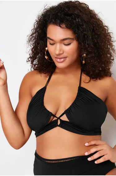 Black Tie Detailed Slimming Effect Bikini Top