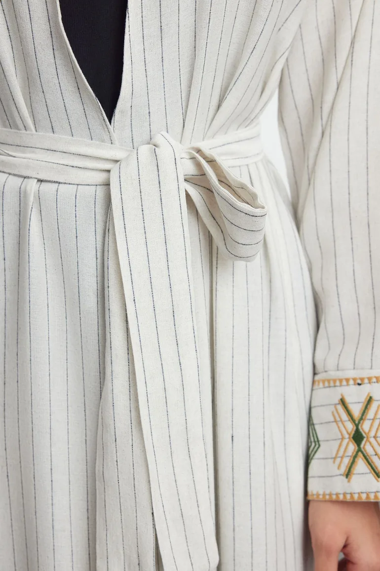 عباية بتطريز بمظهر كتان - بيج - 4