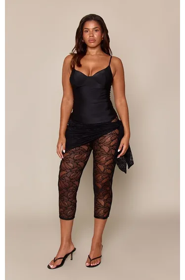 Shape Black Lace Tie Detail Capris