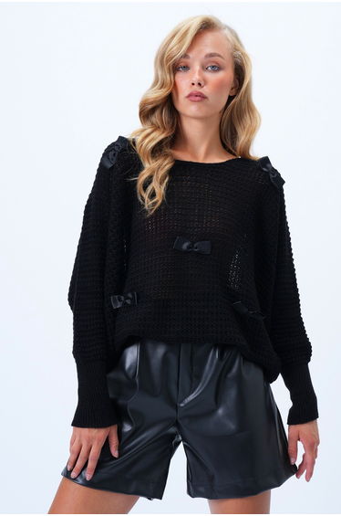 Women's Black Crew Neck Bow Detailed Knitwear Blouse