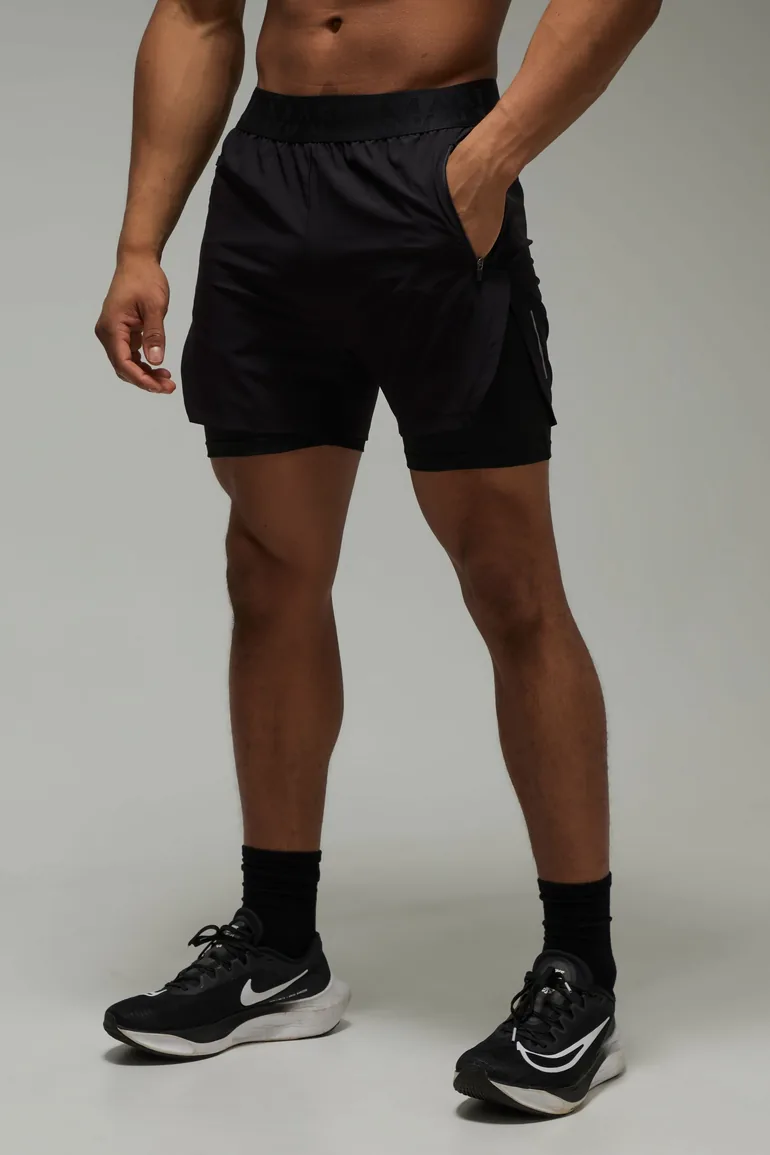 Man Active Extreme Split 3inch 2-in-1 Regular Fit Short - black