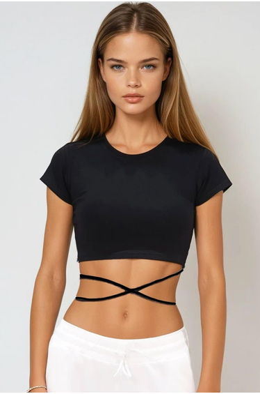 T-Shirt - Black - Slim fit
