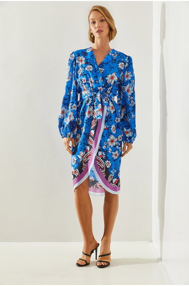 Women's Double Breasted Floral Patterned Asymmetric Cut Belted Dress