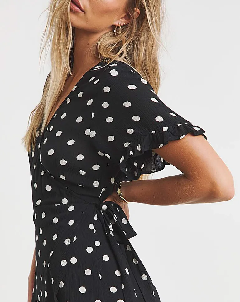 wrap front skater dress Crinkle Wrap Front Skater Dress Simply Be : Dresses : VogaCloset Oman