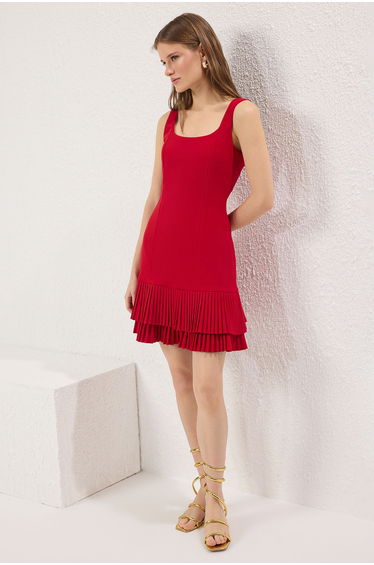 Red Plain Pleated Mini Woven Dress