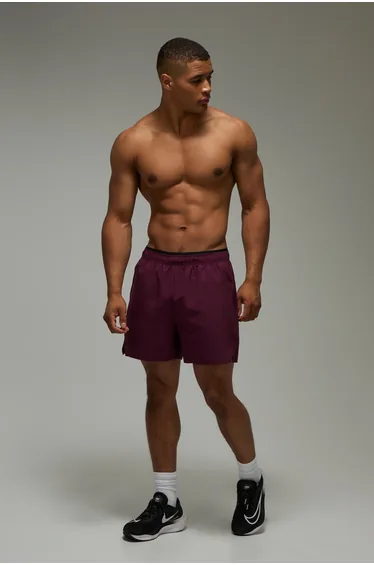 Man Active Stretch Woven 5inch Shorts - plum
