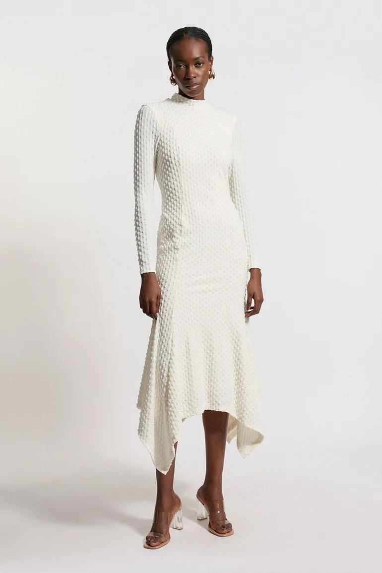 Shop Petite Maxi Textured Jersey Waterfall Dress Online in Oman