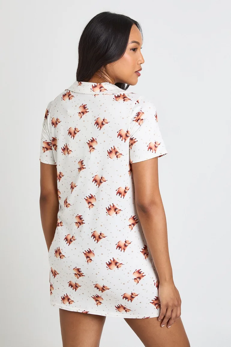 Maternity Highland Cow Print Button Through Collar Nightie - 1