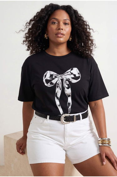 Black Bowknot Printed Oversize Fit Plus Size T-Shirt