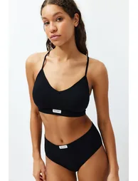 Black Seamless Covered Underwear Set with Label Detail