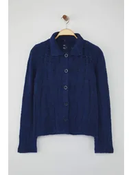 Indigo Fitted/Body-Smoothing Boucle Yarn Knitwear Cardigan