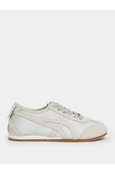 Women Retro Lace Up Sneakers