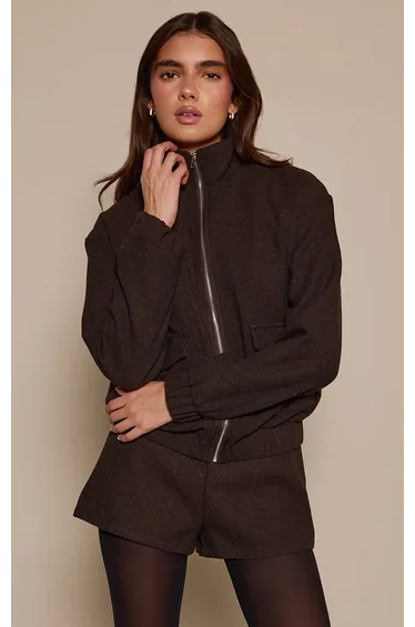 جاكيت بنقشة متعرجة - بني