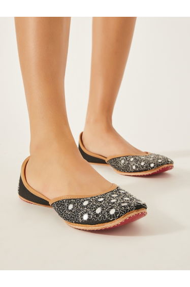 Ethnic Embellished Flat Shoes