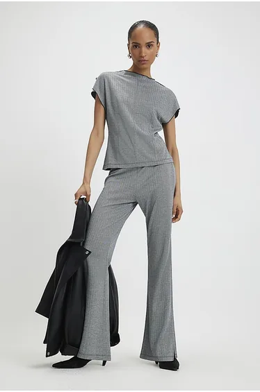 Grey Short Sleeve Herringbone Interlock Top