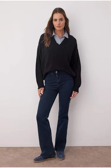 Black Shirt Collar Garnish Detailed Wide Pattern Knitwear Sweater